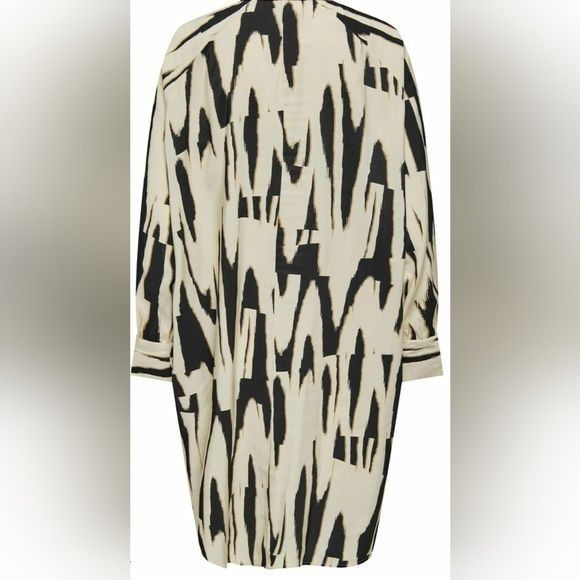 Patterned Black and Cream Dress - Picture 6 of 6